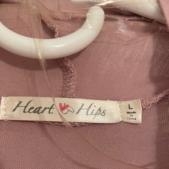 Heart Hips • Mauve Drape High-Low Cardigan - Picture 2 of 3